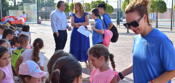 Comienza la temporada de baño y los campus de verano de Los Palacios y Villafranca 