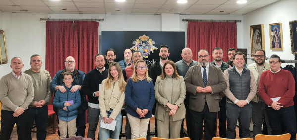 Los Palacios y Villafranca refuerza el Plan Costal 2026 con nutrición y cursos de RCP para sus costaleros